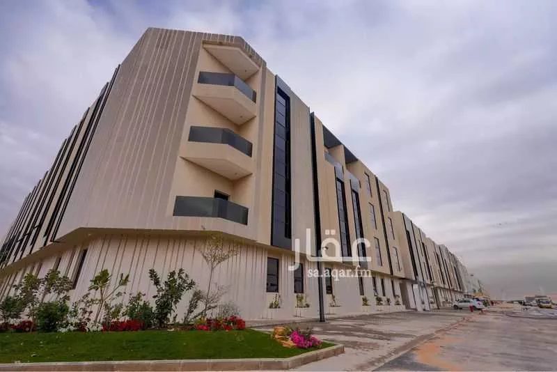 شقة 4 غرف في الرمال 1