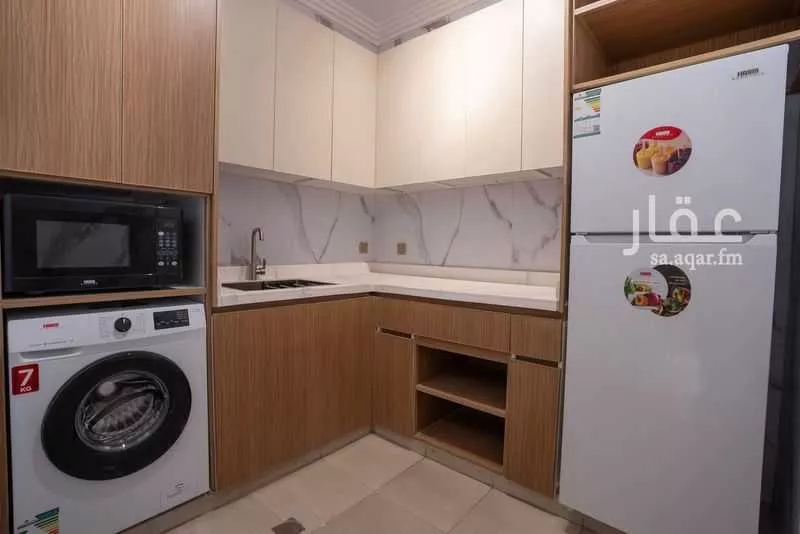 شقة 2 غرف في الروضة 4