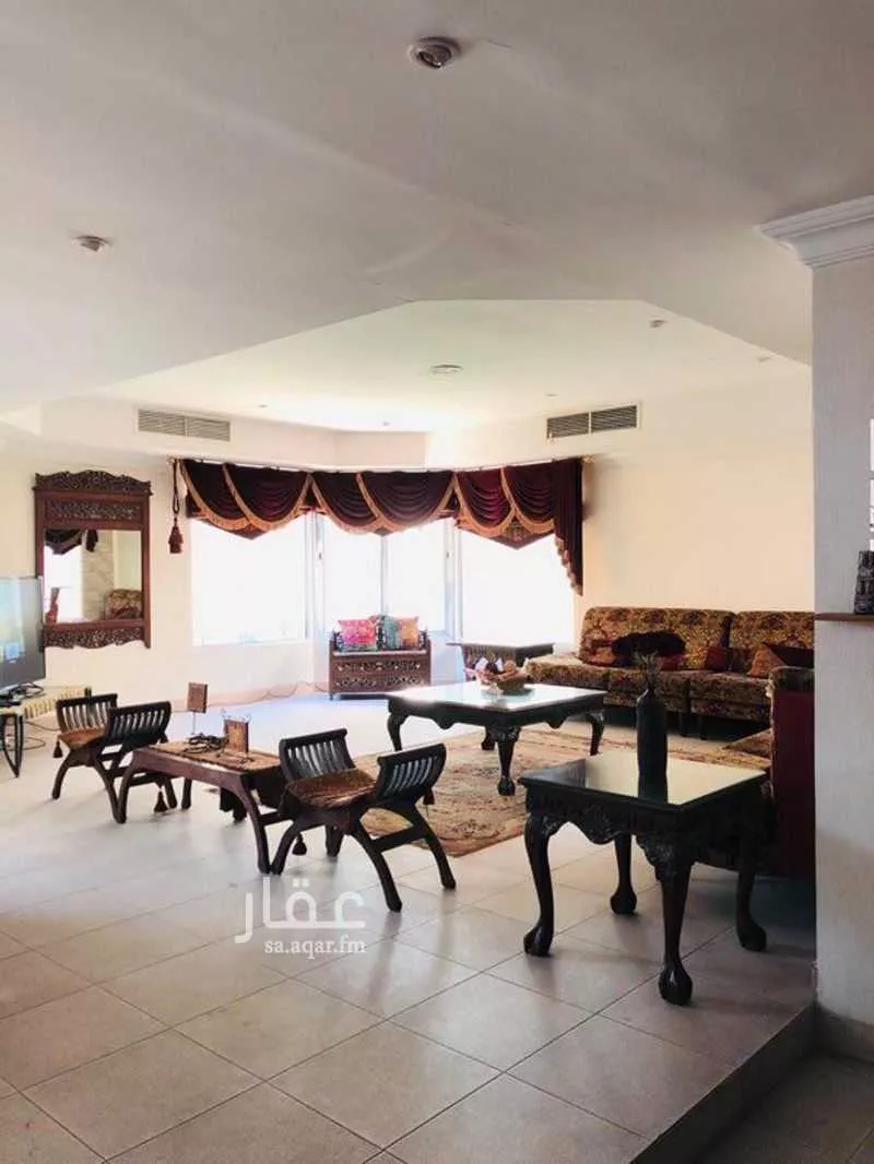 فيلا 6 غرف في الحمراء 3