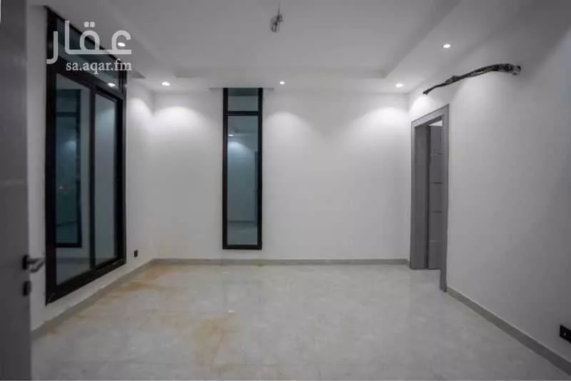 فيلا 6 غرف في الياقوت 4