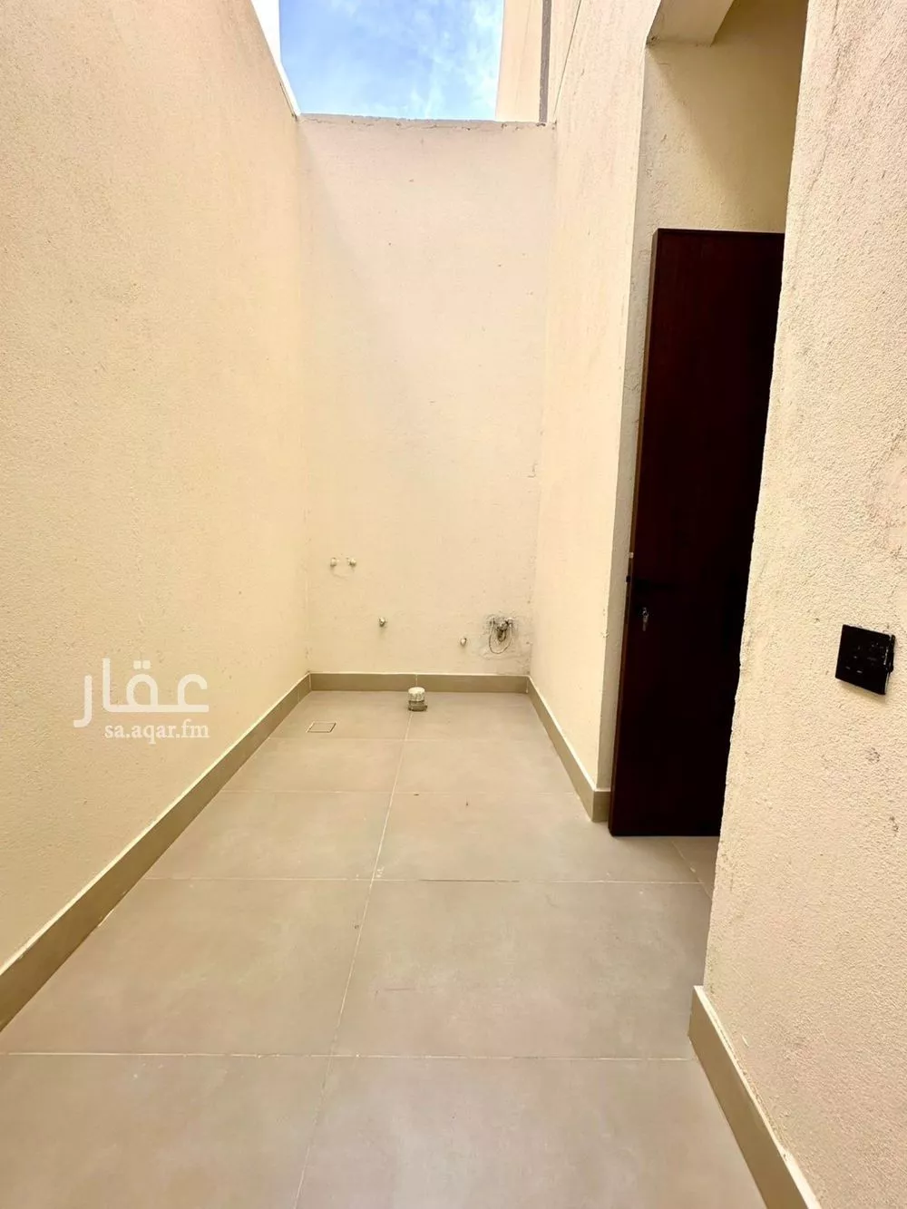 دور 3 غرف في الشرق 1