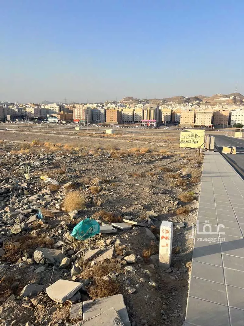 أرض 599 م² في مريخ