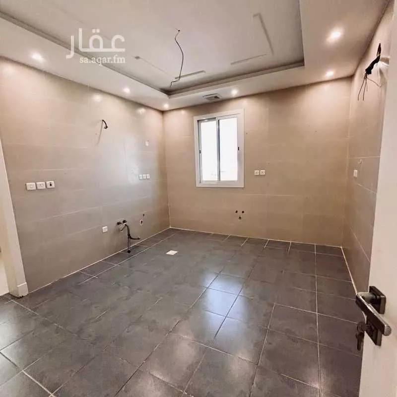 فيلا 8 غرف في الياقوت 2