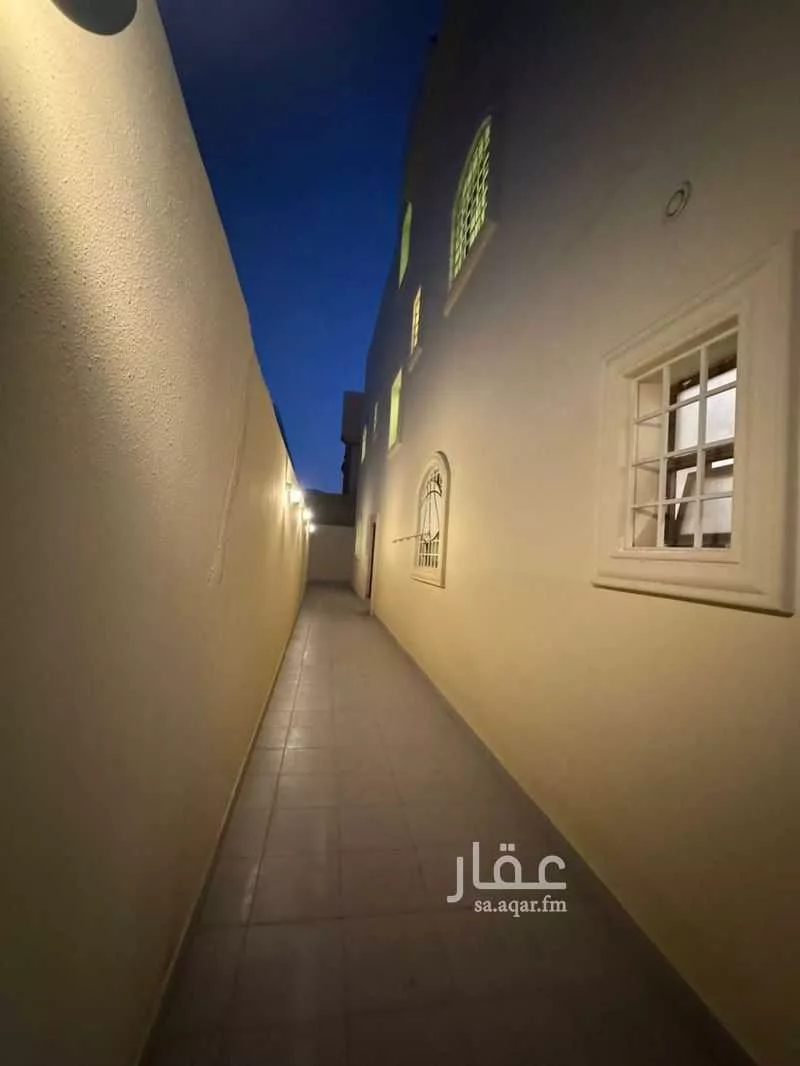 8 bedroom villa in Al Wahah, Riyadh 6