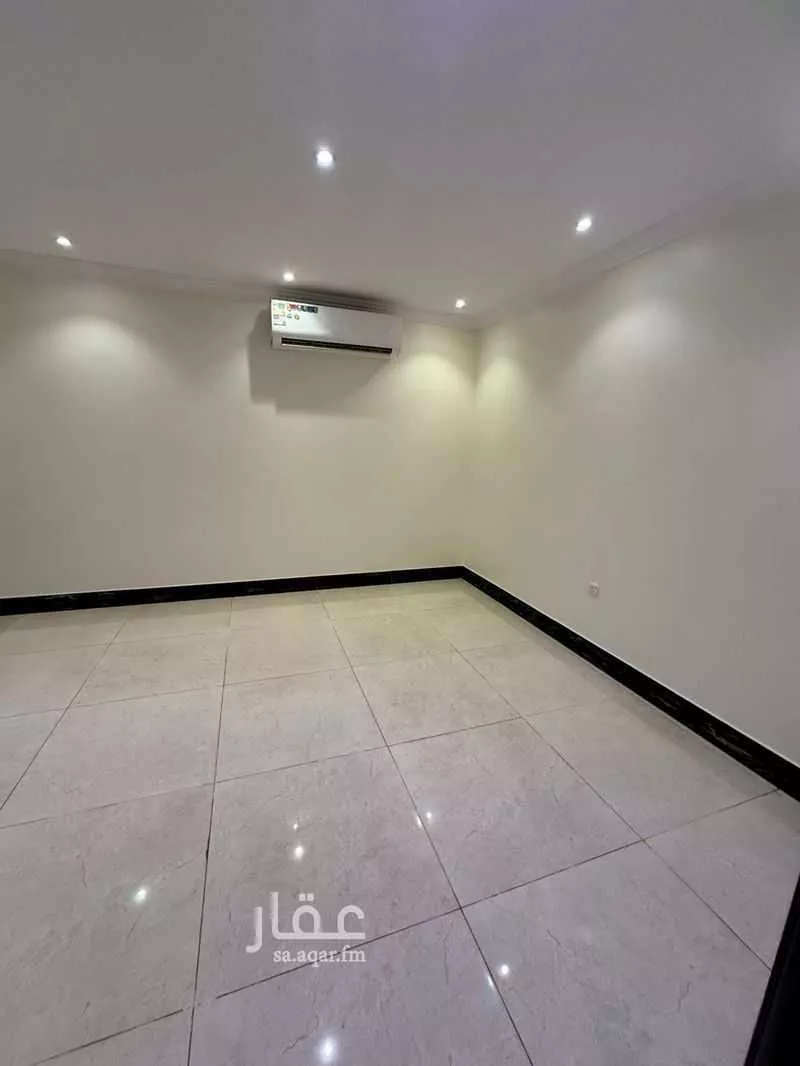 8 bedroom villa in Al Wahah, Riyadh 23