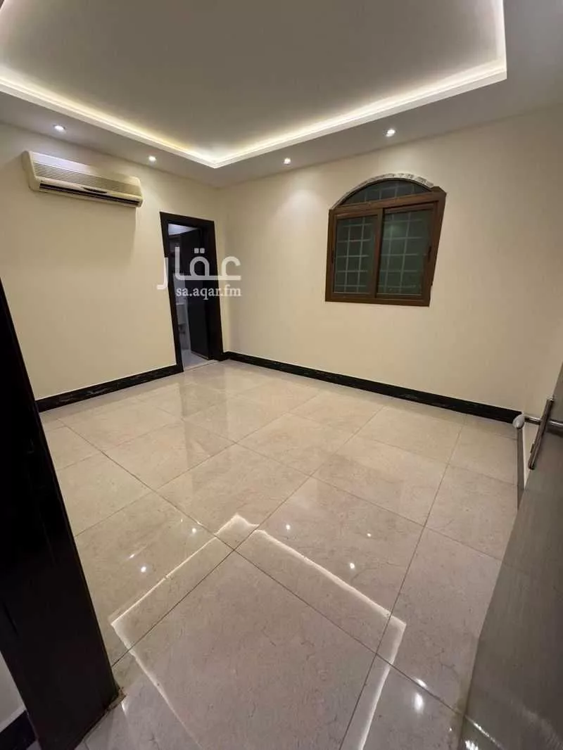 8 bedroom villa in Al Wahah, Riyadh 37