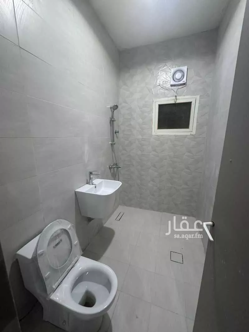 3 bedroom apartment in Al Nuzhah, Riyadh 13