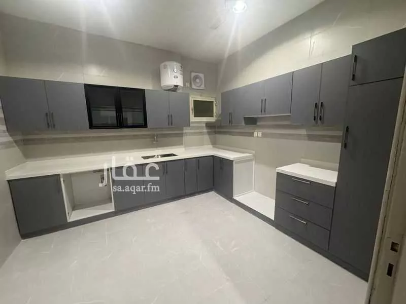 3 bedroom apartment in Al Nuzhah, Riyadh 9