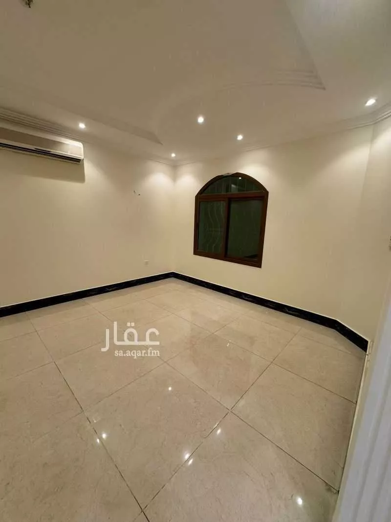8 bedroom villa in Al Wahah, Riyadh 9