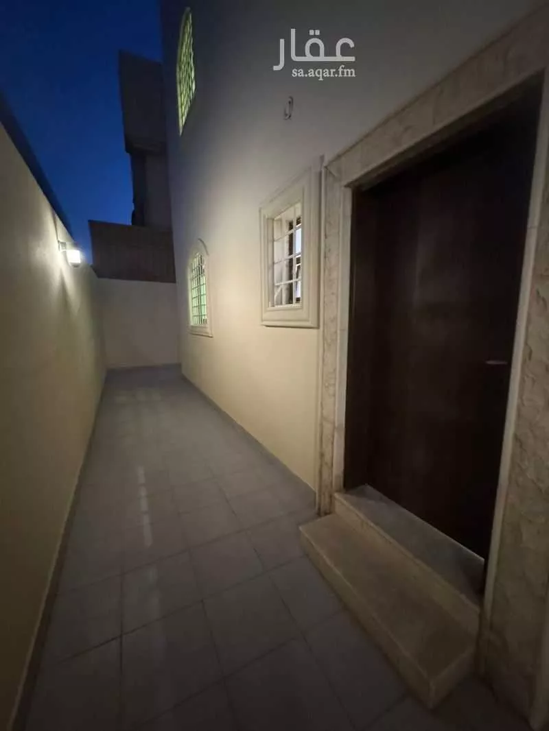 8 bedroom villa in Al Wahah, Riyadh 4