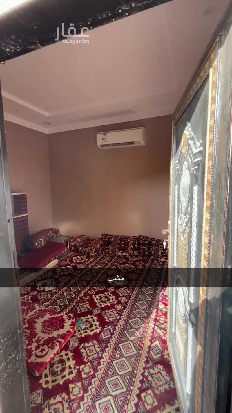 فيلا 7 غرف في ظهرة لبن 1