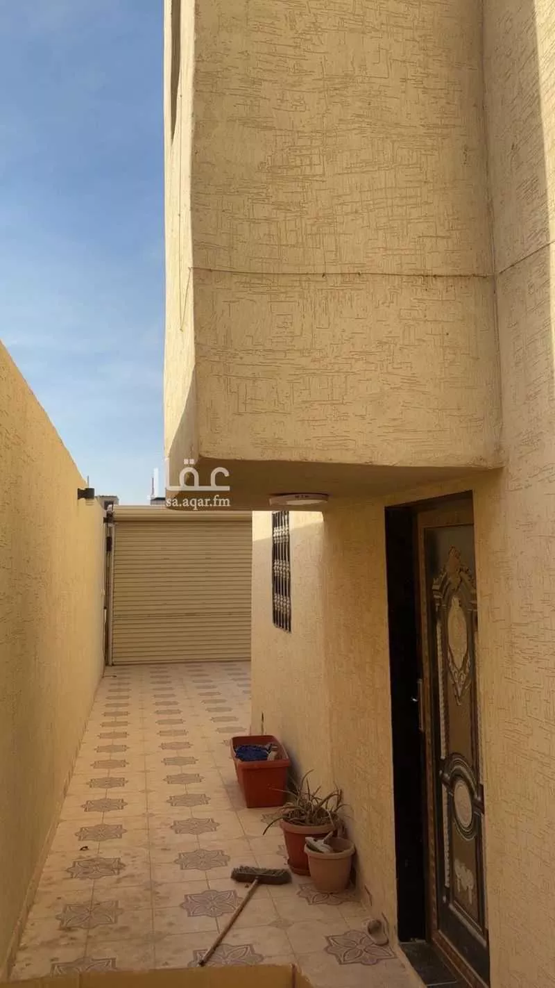 فيلا 7 غرف في ظهرة لبن 3