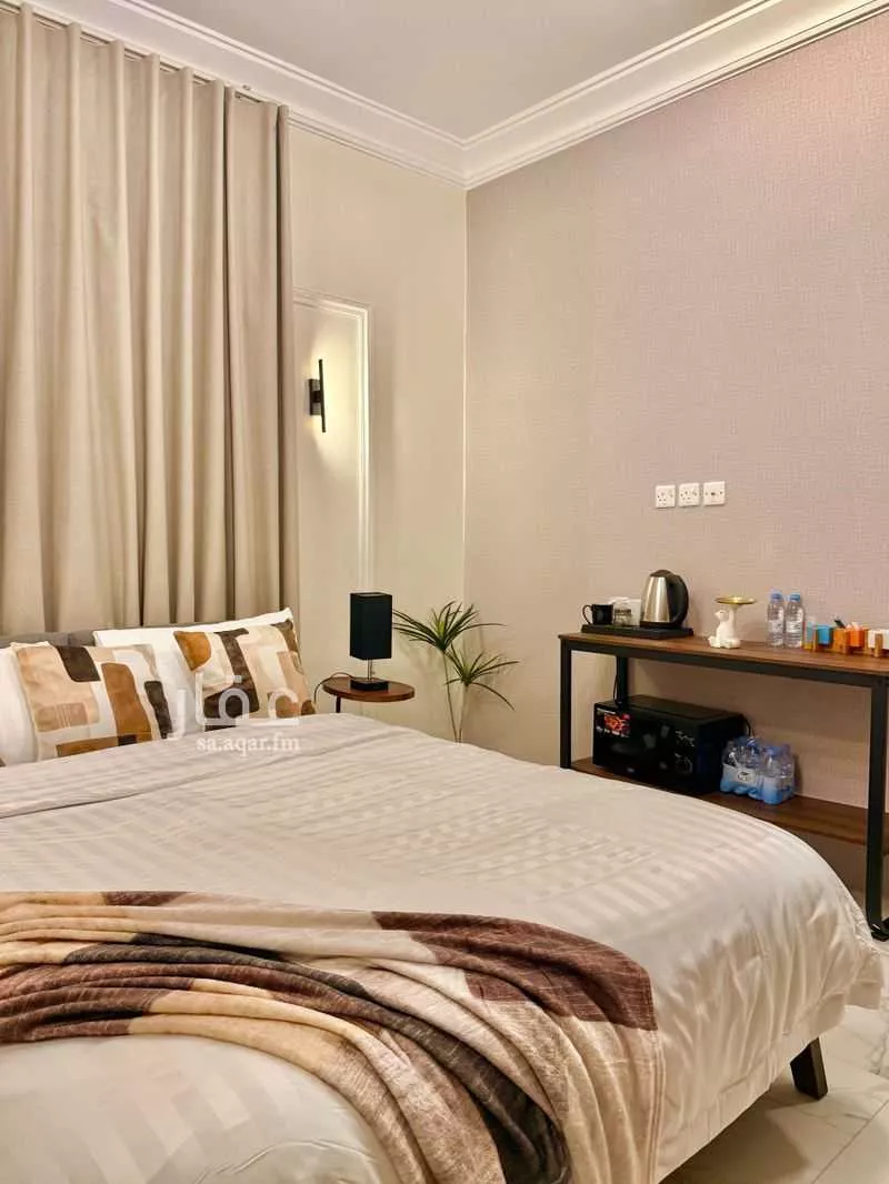 شقة 3 غرف في الحمرا 1