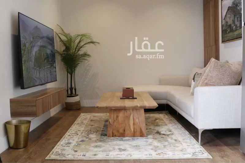 عمارة 640 م² في جرير 5