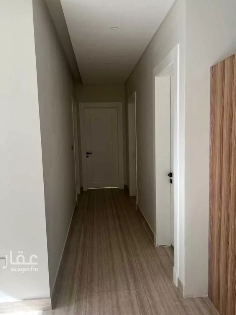 شقة 3 غرف في الرمال 4