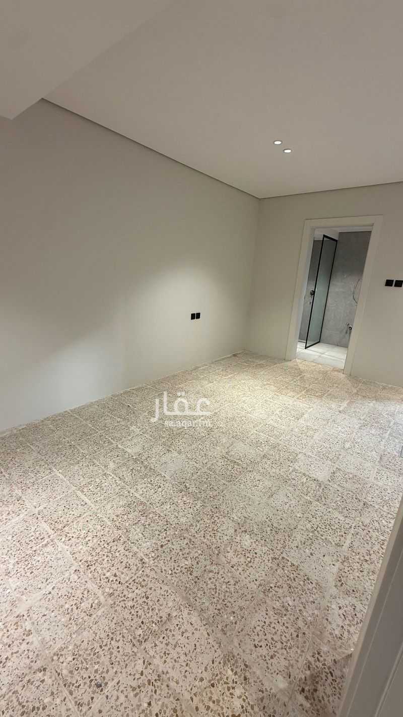 4 bedroom villa in Al Aridh, Riyadh 7