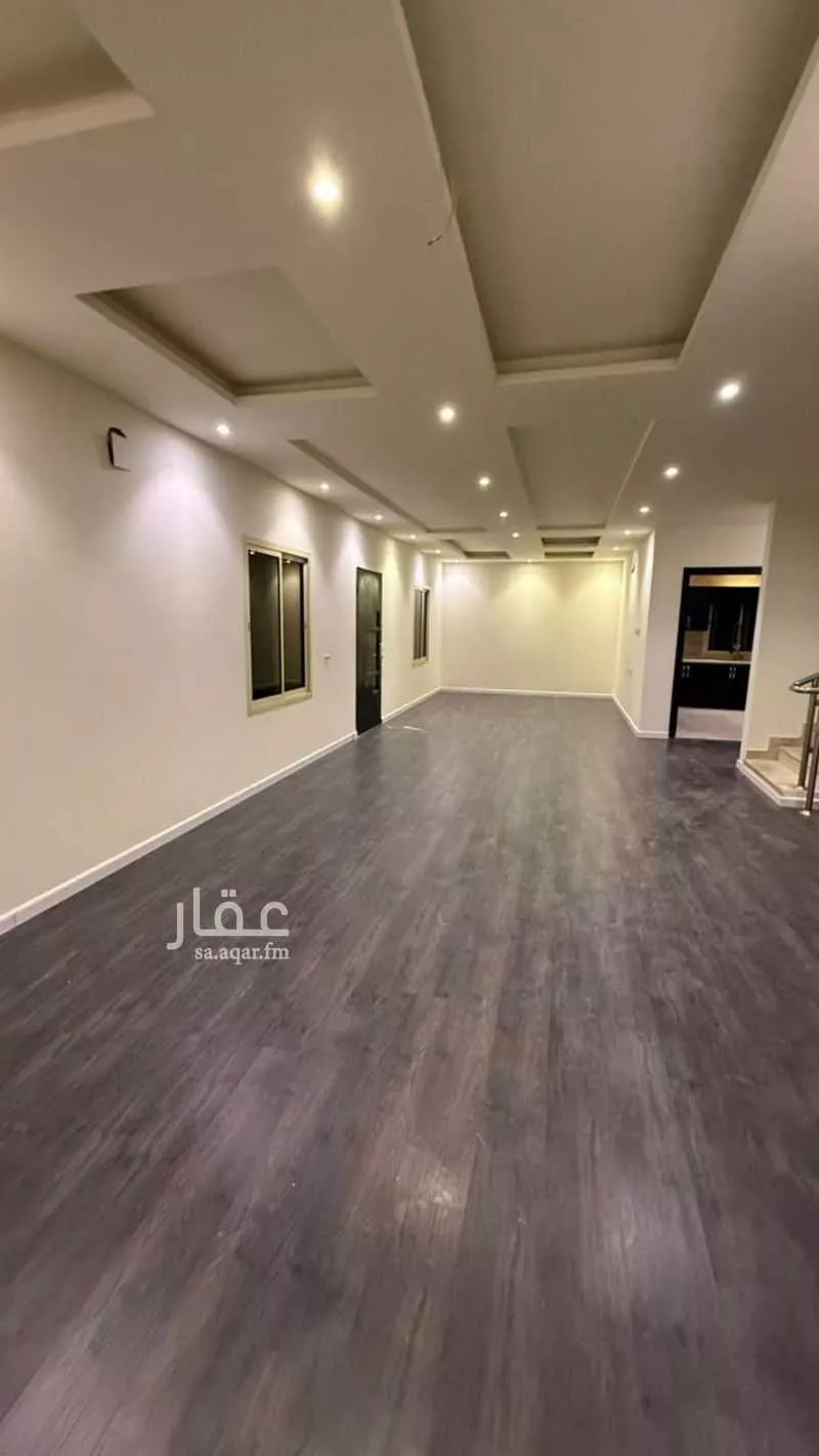 فيلا 6 غرف في النرجس 5