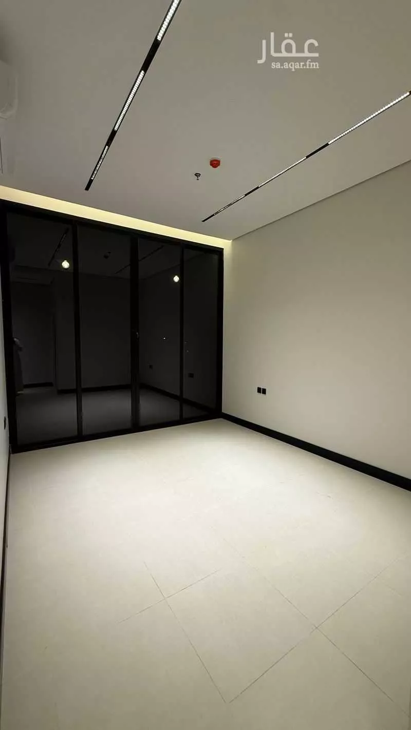 شقة 3 غرف في العارض 1