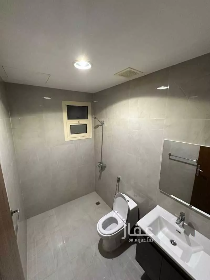 شقة 2 غرف في الملقا 4