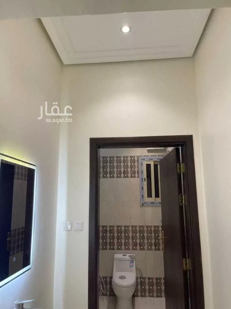 4 bedroom building in Ar Rayan, Jeddah 8