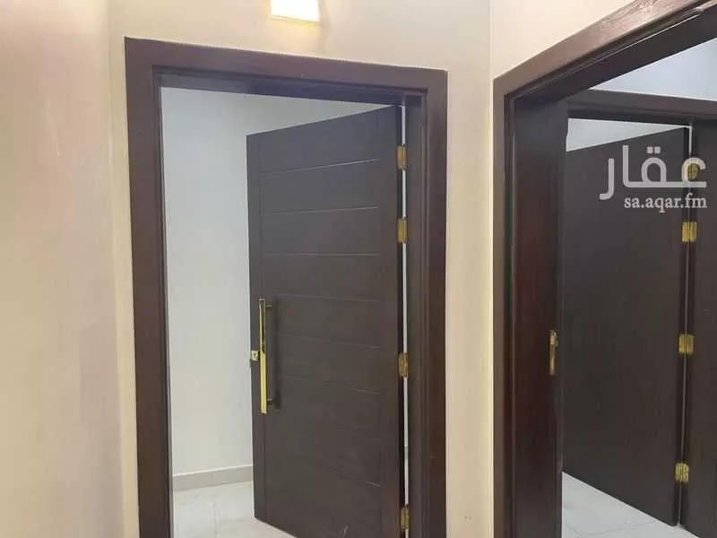 4 bedroom building in Ar Rayan, Jeddah 9