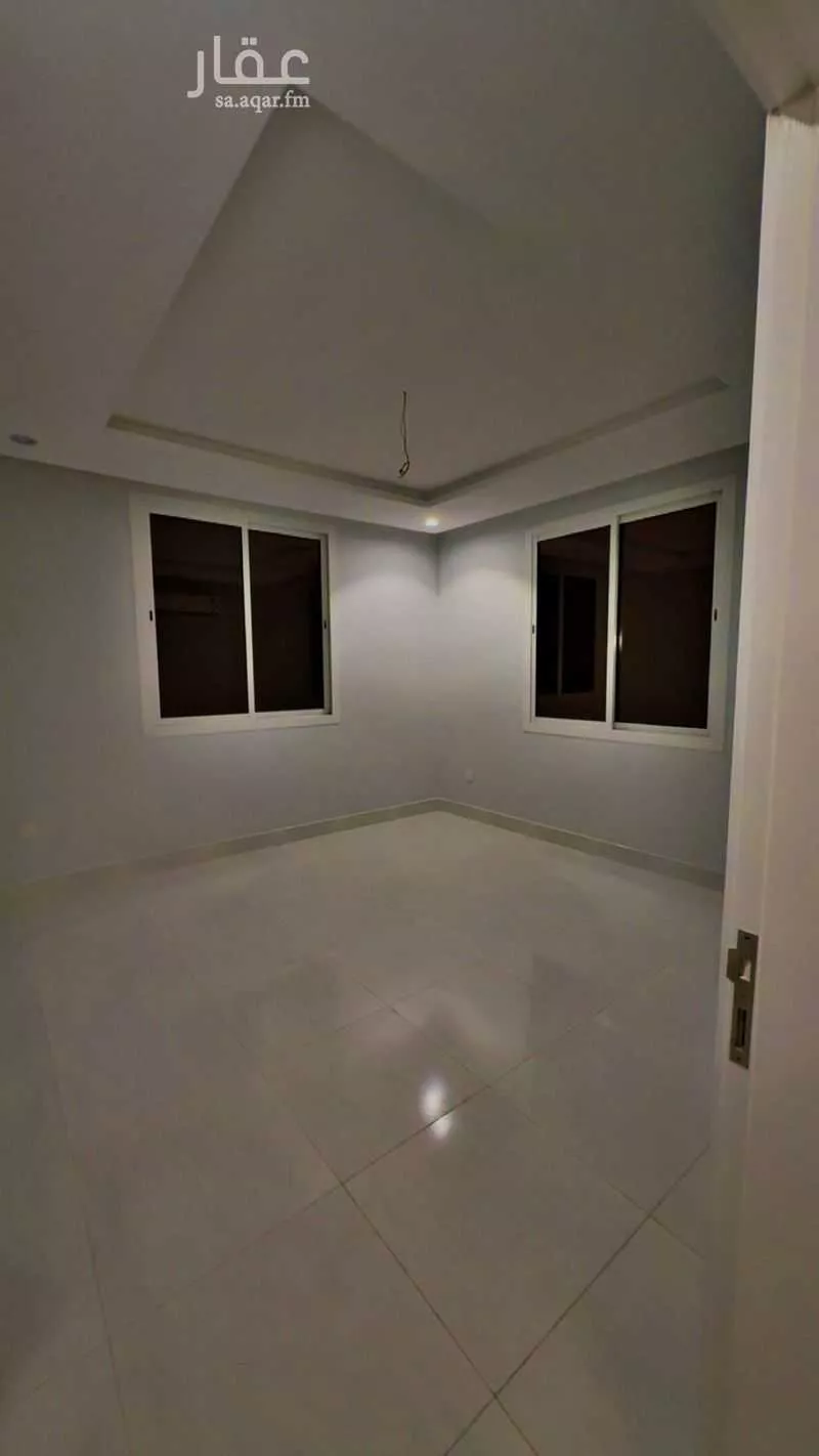 شقة 5 غرف في السلامة 4