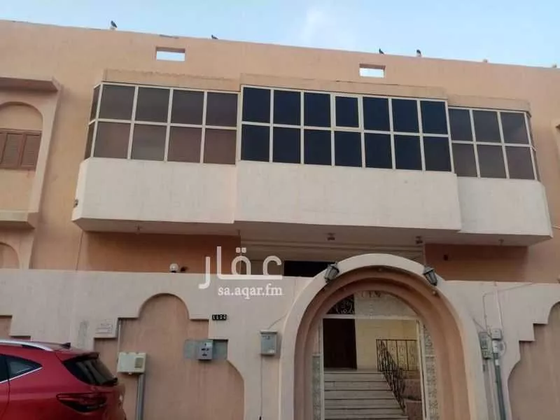 عمارة 900 م² في العوالي 1