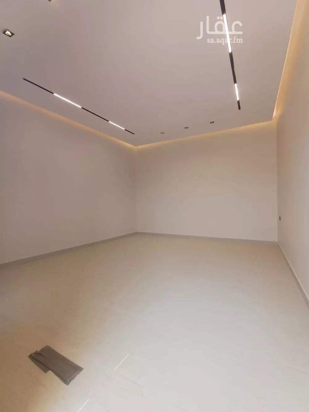 5 bedroom floor in Ash Sharq 5