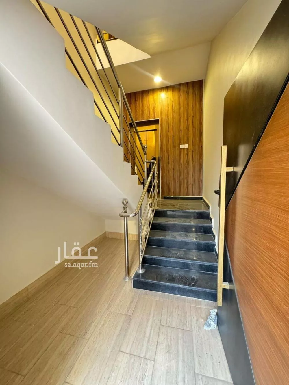 شقة 5 غرف في الرمال 4