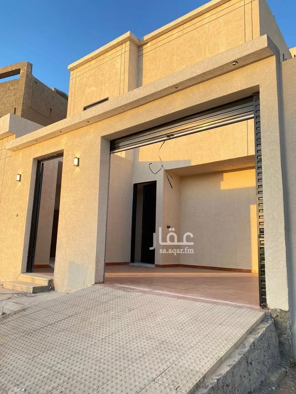 فيلا 6 غرف في الجنادرية 1