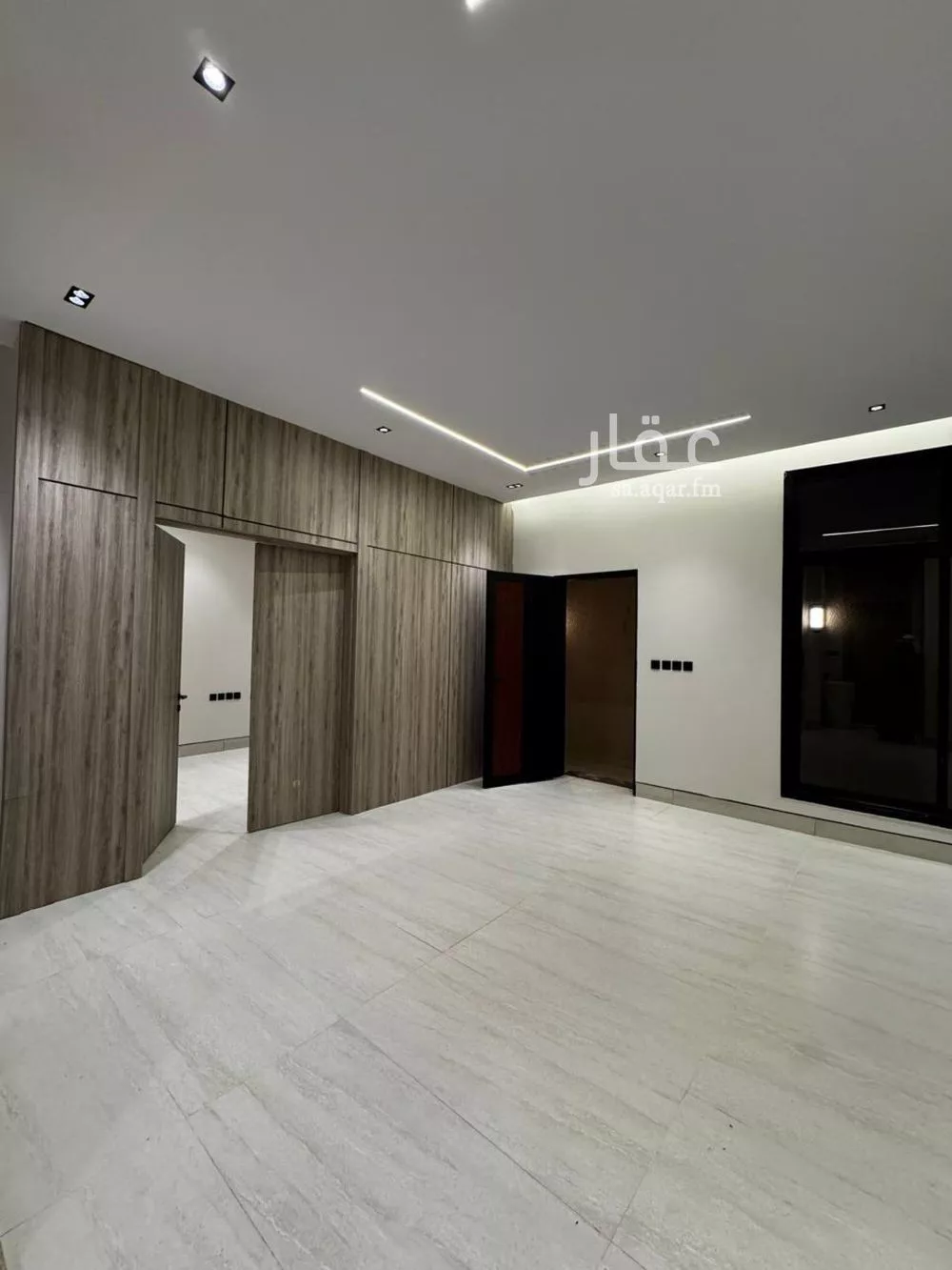 فيلا 8 غرف في الرمال 4