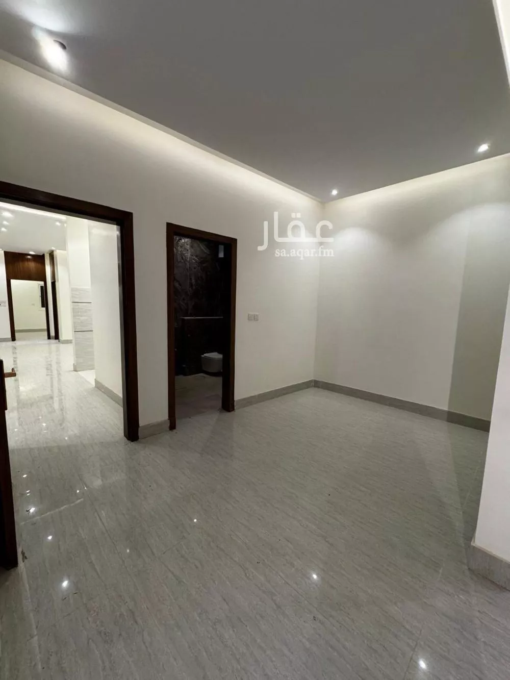 فيلا 7 غرف في الرمال 5