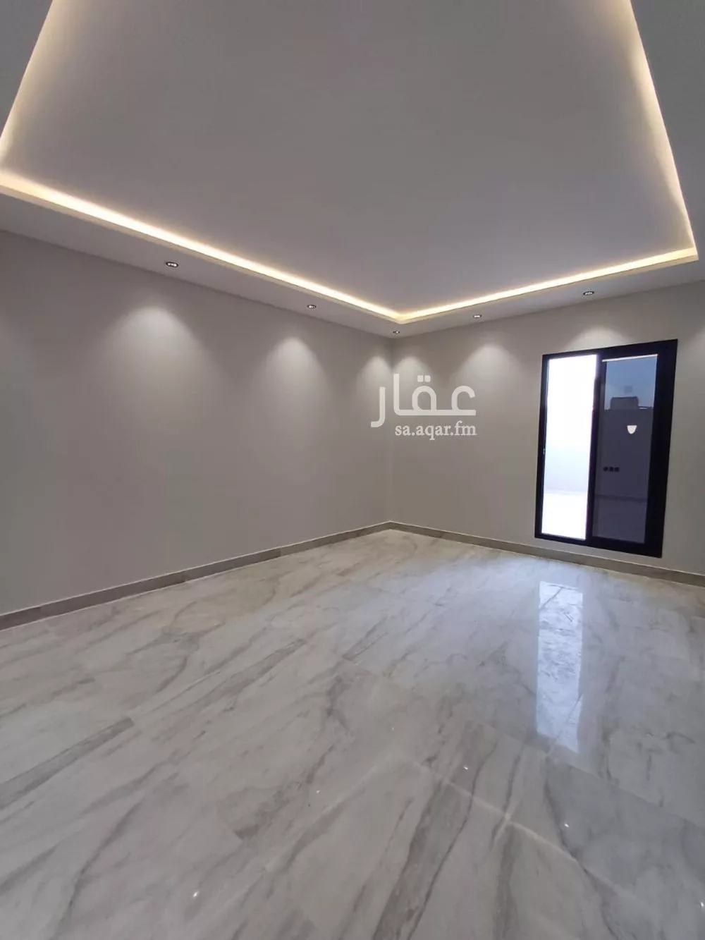 شقة 4 غرف في الرمال 1