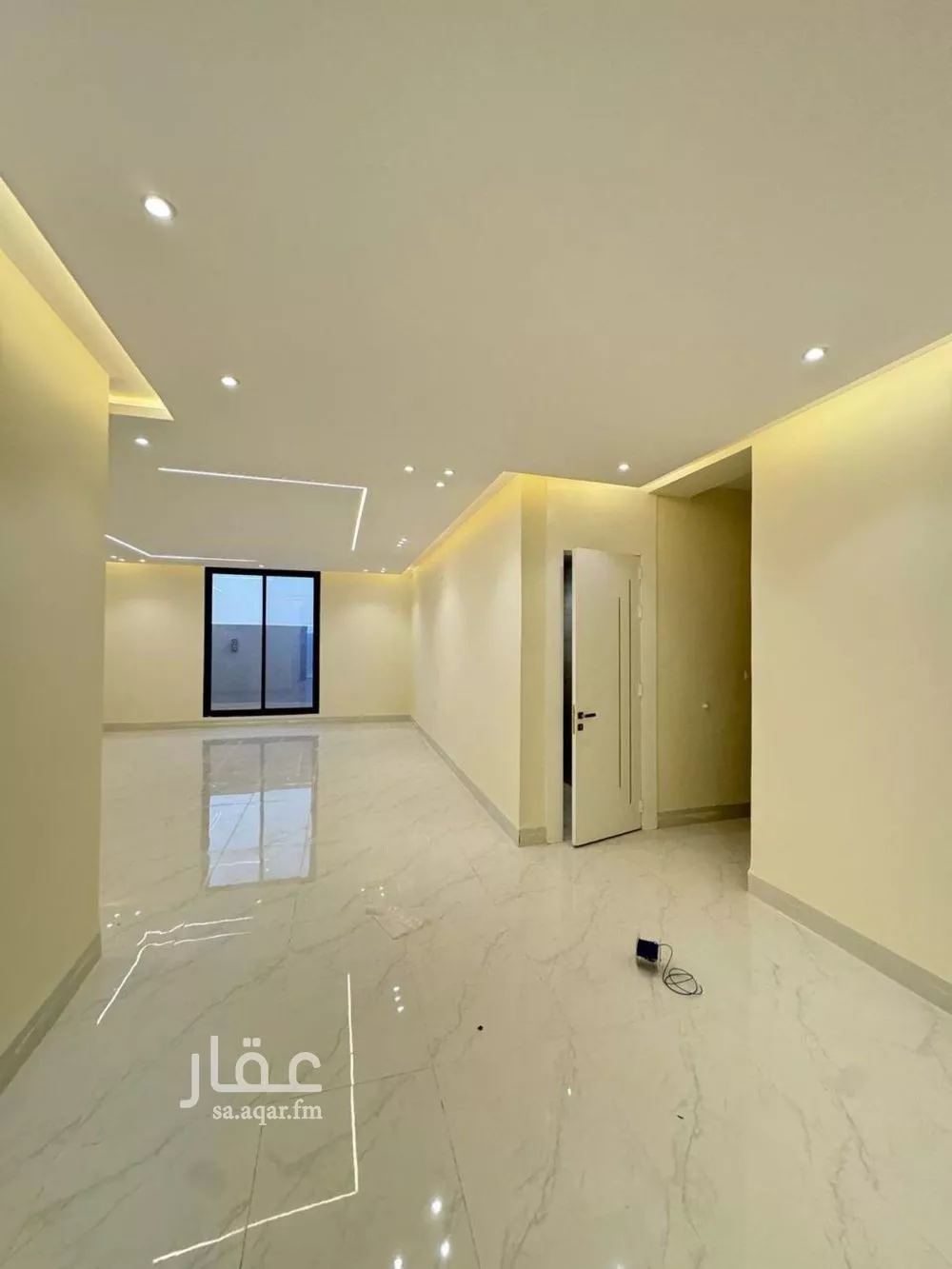 شقة 4 غرف في الرمال 3