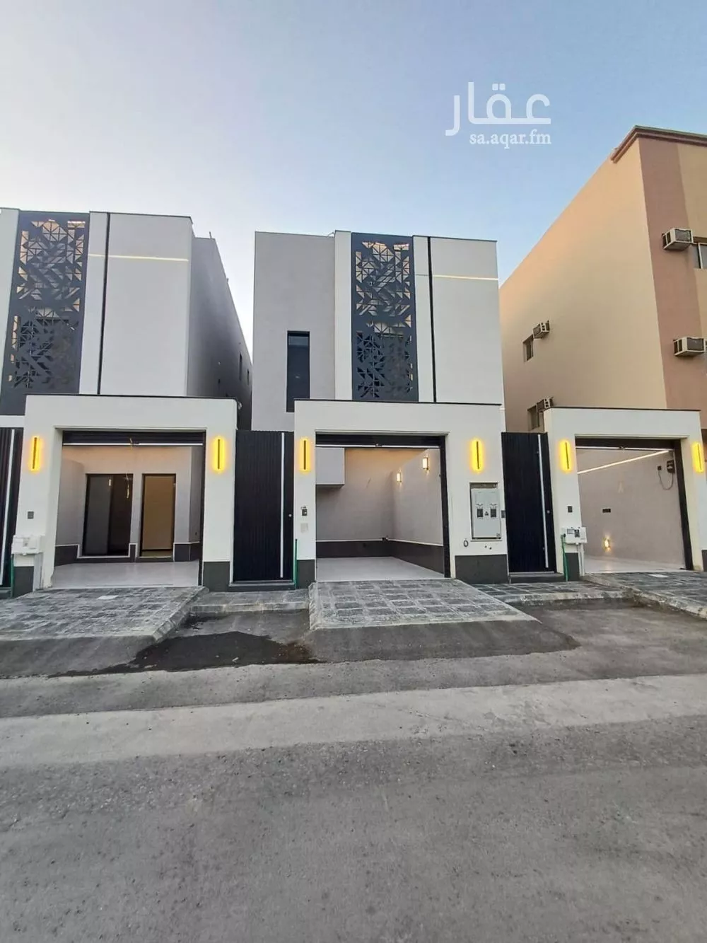 6 bedroom villa in Al Janadriyah 1