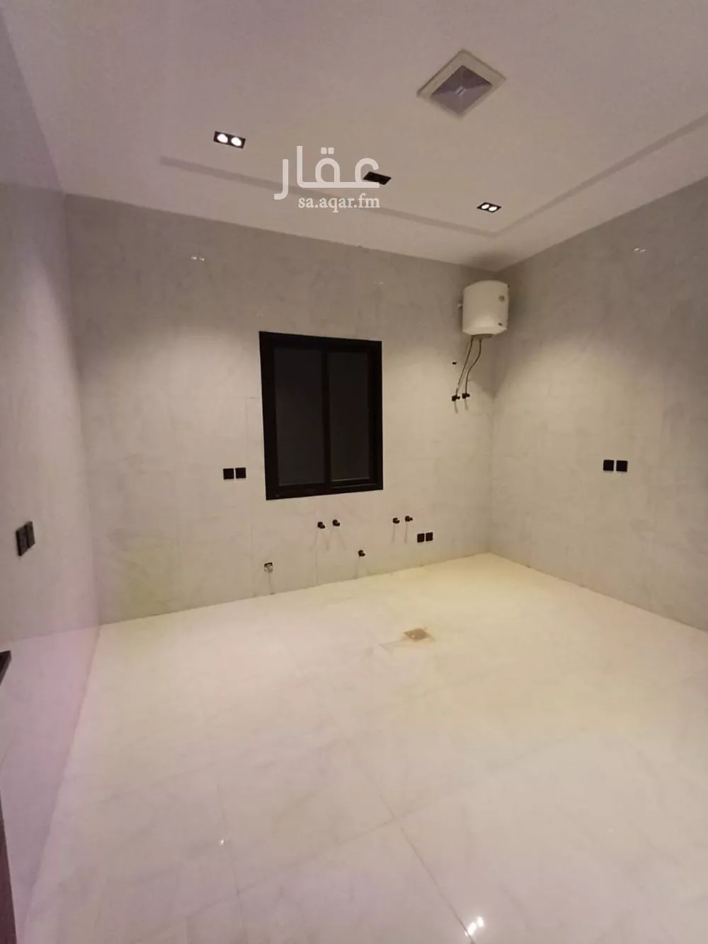5 bedroom floor in Al Rimal 5