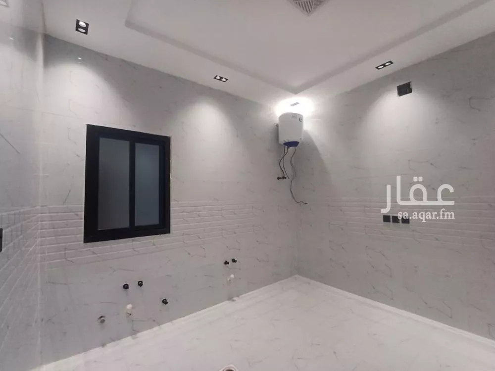 5 bedroom floor in Al Rimal 2