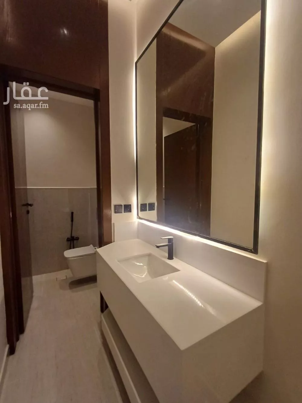 5 bedroom floor in Ash Sharq 3