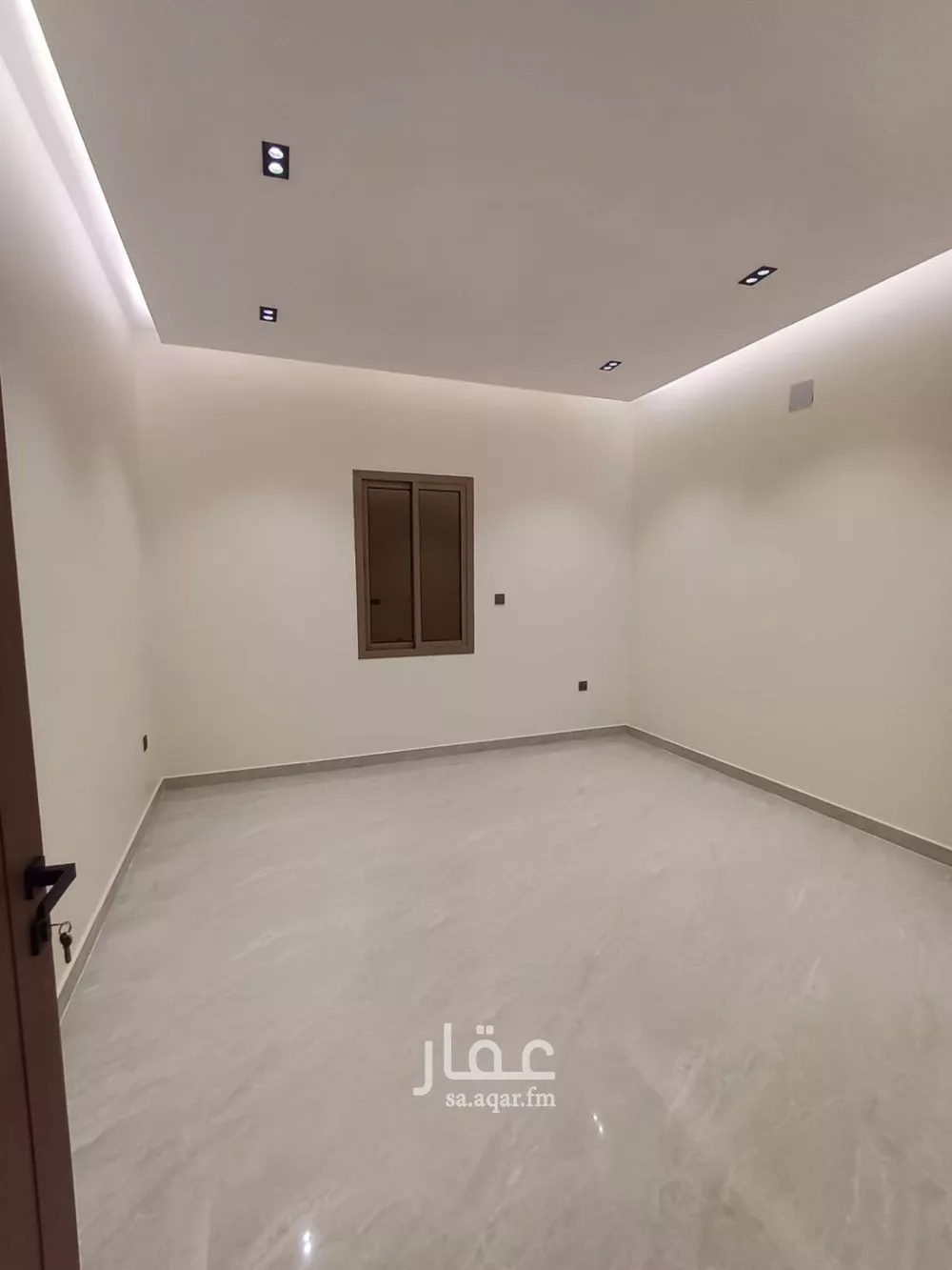 فيلا 7 غرف في الرمال 4