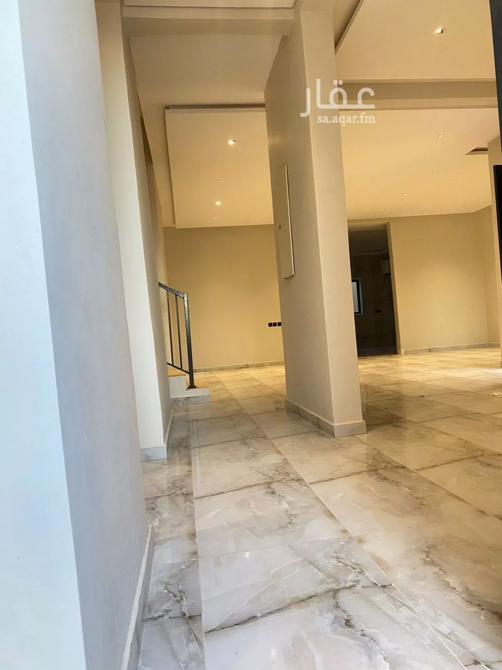 فيلا 6 غرف في الجنادرية 5