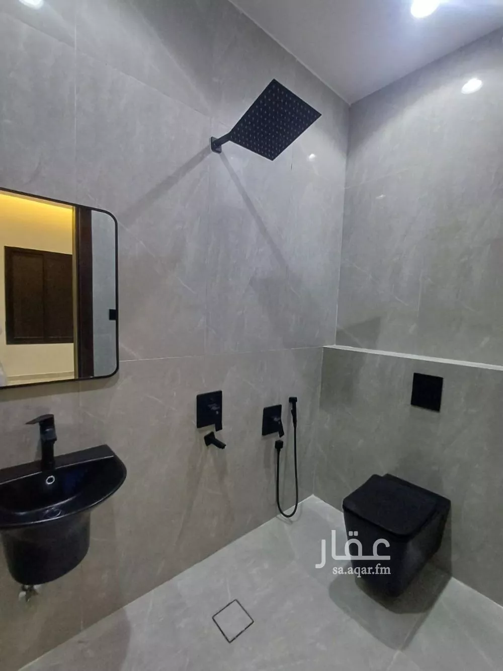 شقة 3 غرف في الجنادرية 2