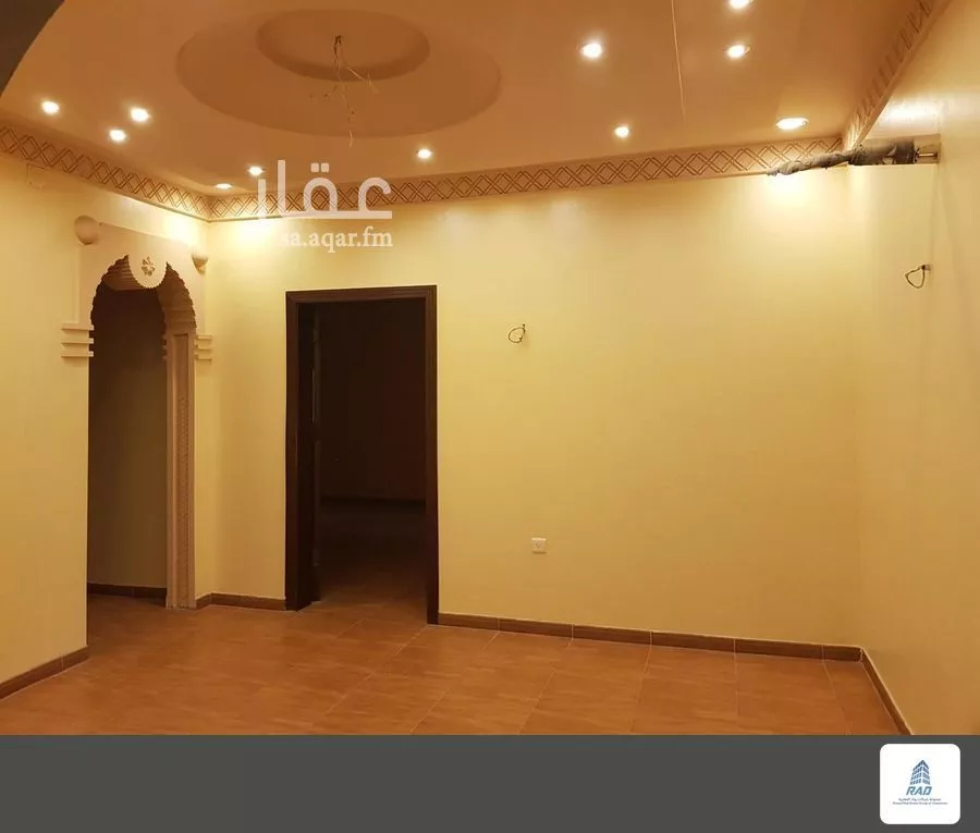 شقة 5 غرف في الملك فهد 2