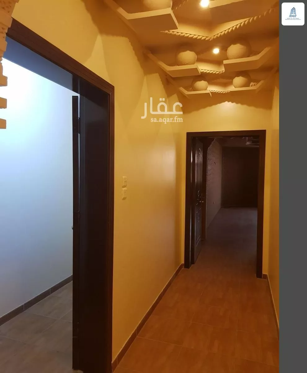 شقة 5 غرف في الملك فهد 4