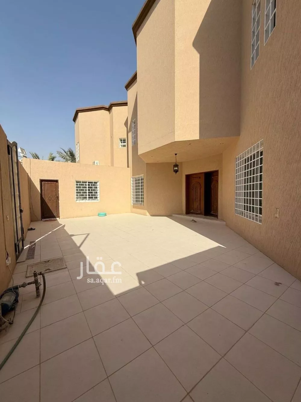 5 bedroom villa in Al Nuzhah 1