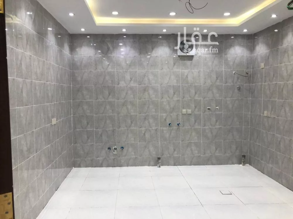 7 bedroom villa in Al Yaqout, Jeddah 5