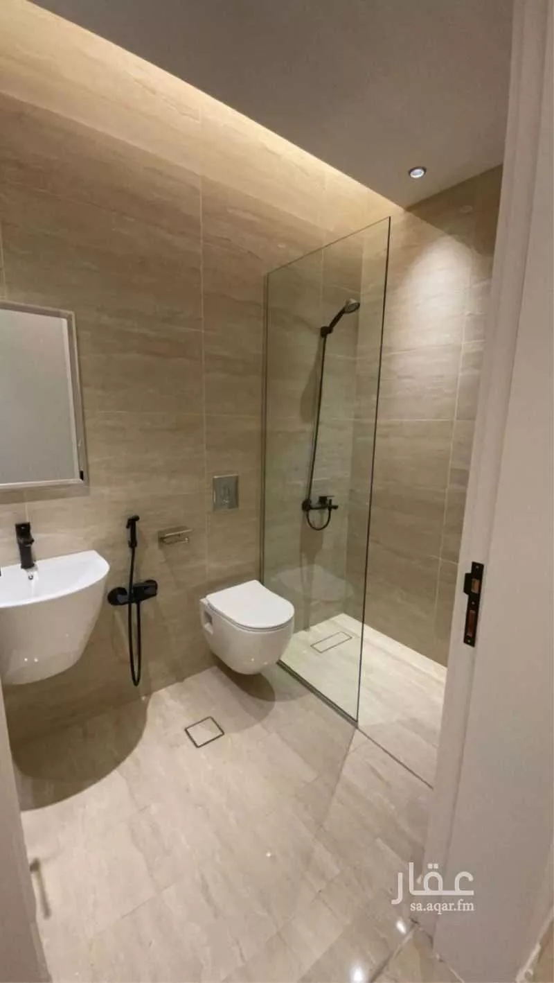 3 bedroom apartment in Al Malqa 2