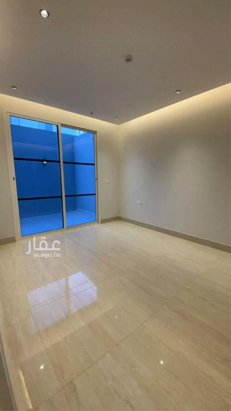 3 bedroom apartment in Al Malqa 5