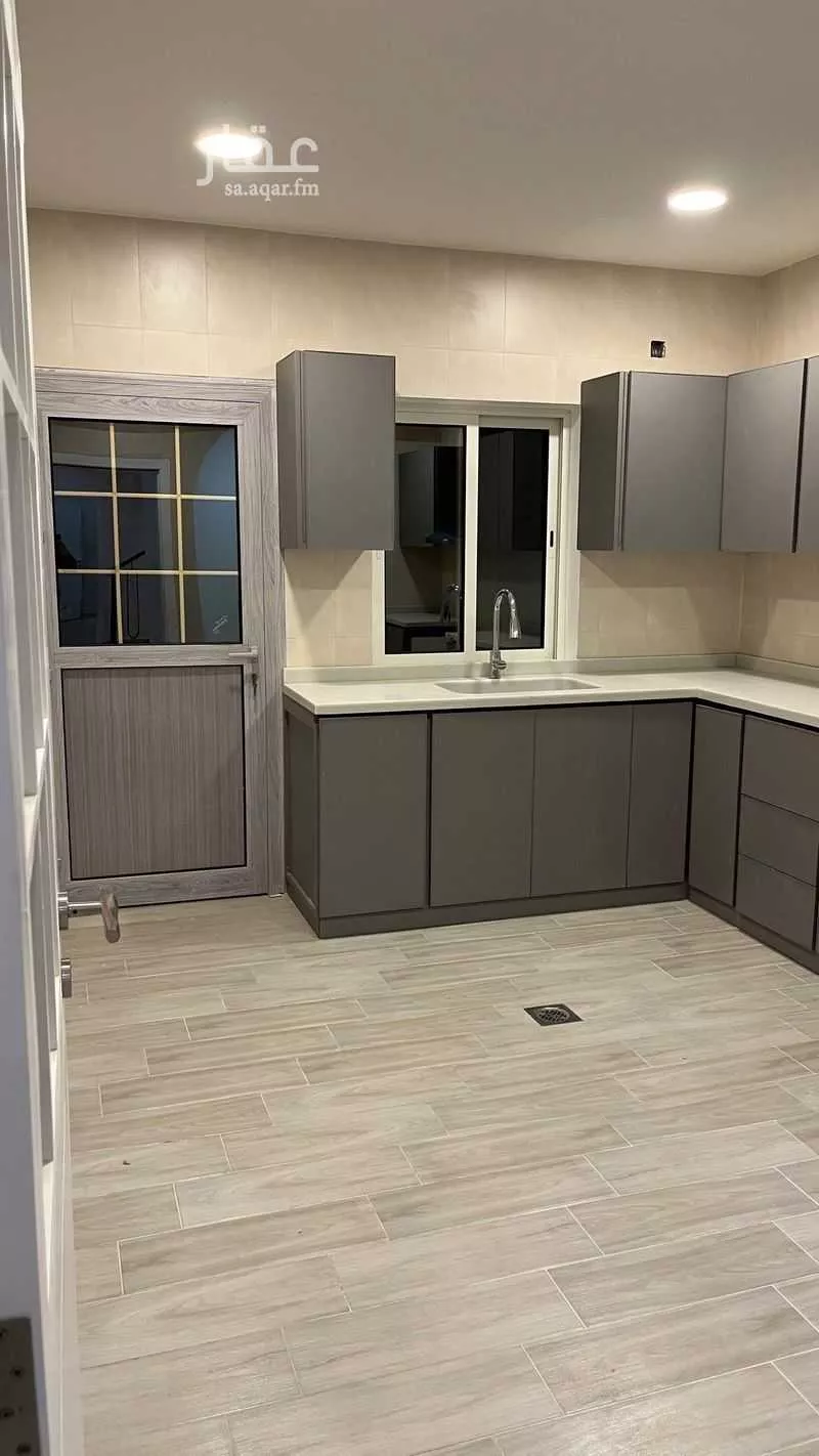 4 bedroom villa in Doha Al Janubiyah, Eastern Province 13