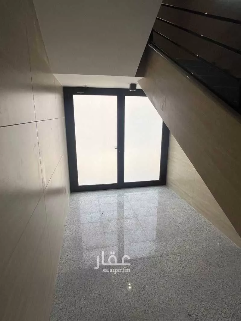 عمارة 500 م² في المدينة الرياضية 2