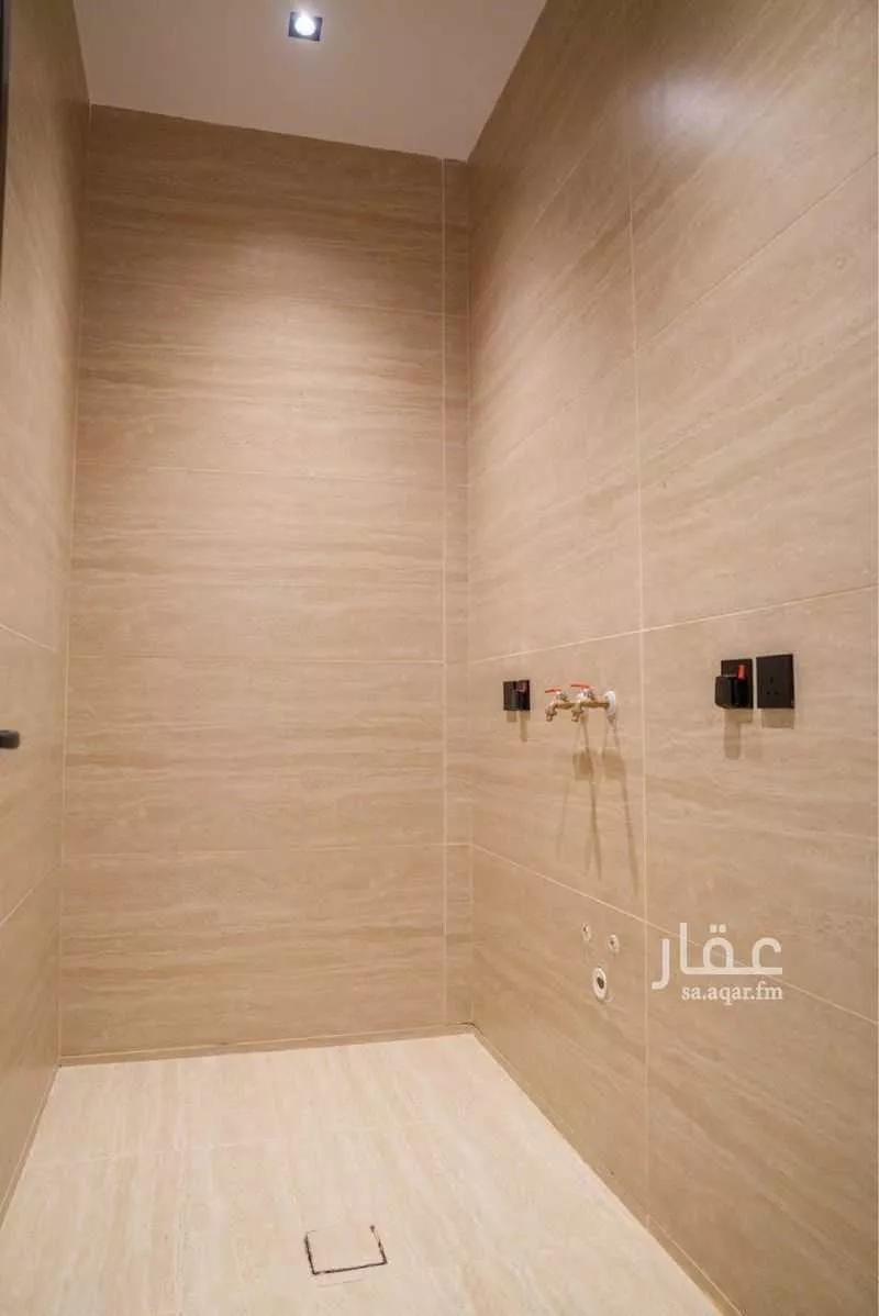 4 bedroom villa in As Sadafah, Eastern Province 13